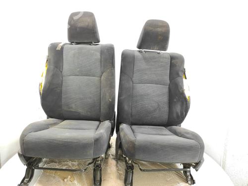 Used Seats set TOYOTA LAND CRUISER PRADO (_J15_) 2.8 D-4D (GDJ155, GDJ150) (204 hp) 28193830