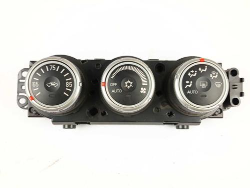 Used Climate control Climate control 28542787 28542787