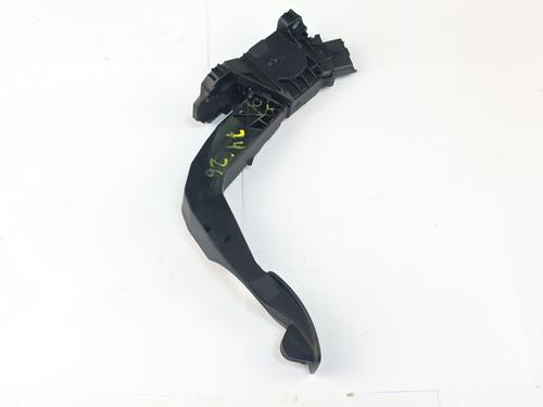 Used Pedal Pedal PEUGEOT 208 II (UB_, UP_, UW_, UJ_) 1.2 PureTech 100 (101 hp) 32329713 32329713