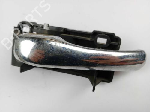 Used Front left interior door handle Front left interior door handle ALFA ROMEO GT (937_) 2.0 JTS (937CXH11, 937CXH1A, 937CXT1A) (162 hp) 18658905 18658905