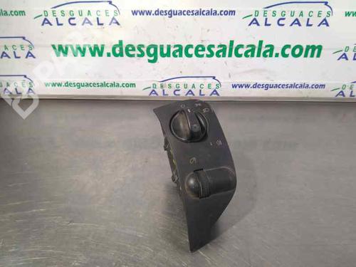 Used Headlight switch SEAT IBIZA II (6K1) [1993-2002]  11249059