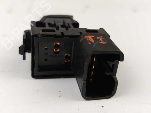 Left rear window switch MITSUBISHI MIRAGE / SPACE STAR VI Hatchback (A0_A) 1.2 (A03A) | BP30263146I29 - Image 2