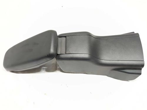 Used Armrest / Center console Armrest / Center console TOYOTA YARIS CROSS (MXP_) 1.5 Hybrid (MXPJ10) (116 hp) 27526934 27526934
