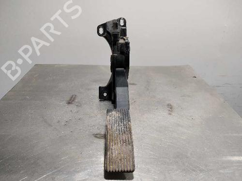 Used Pedal Pedal 10142654 10142654