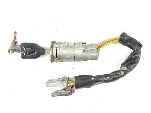 Clé de contact RENAULT RAPID Box Body/MPV (F40_, G40_) 1.9 D (F40R) (54 hp) 15832247