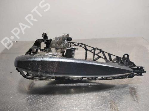 Used Front left exterior door handle Front left exterior door handle 10015475 10015475