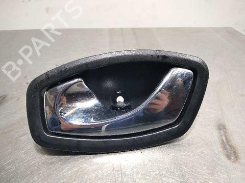 Used Front left interior door handle Front left interior door handle 10152313 10152313