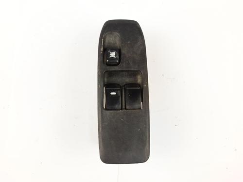 left-front-window-switch-mitsubishi-pajero-iii-v7_w-v6_w-1999-2000-2001-2002-2003-2004-2005-2006-2007-31799769 main image