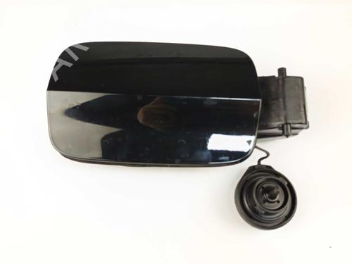 fuel-flap-audi-a3-limousine-8vs-8vm-2013-2014-2015-2016-2017-2018-2019-2020-2021-34538880 main image