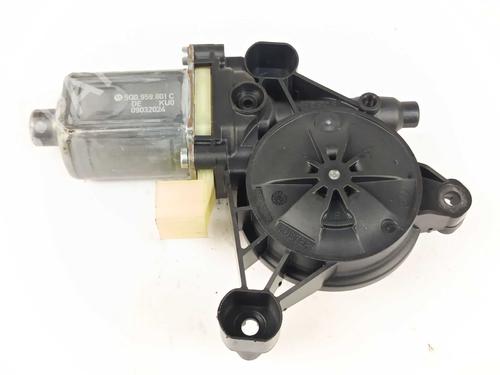 left-front-window-motor-cupra-formentor-km7-kmp-2020-34158360 main image
