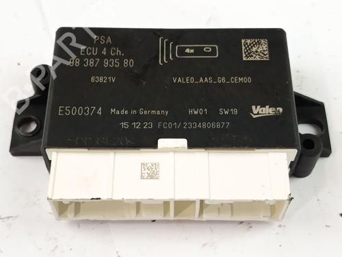 Used Electronic module CITROËN C3 AIRCROSS II (2R_, 2C_) 1.2 PureTech 110 (2RHNZB, 2RHNZW, 2RHNPX, 2RHNPJ) (110 hp) 30507722