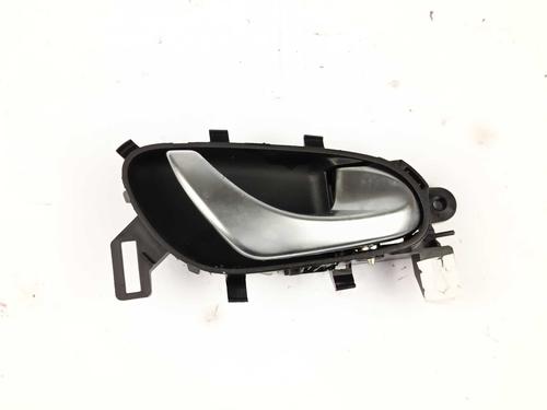 front-right-interior-door-handle-renault-kadjar-ha_-hl_-2015-31329885 main image