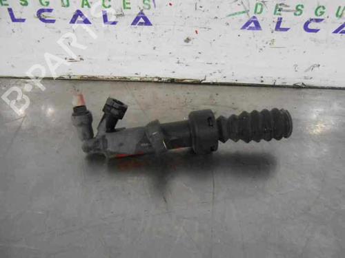Used Clutch slave cylinder Clutch slave cylinder 14351684 14351684