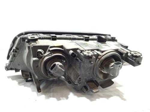 Right headlight BMW 3 (E46) 320 d | BP17673316C29 