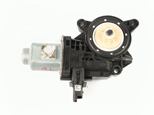 Used Right rear window motor HYUNDAI i30 (PDE, PD, PDEN) 1.6 CRDi (116 hp) 33027976