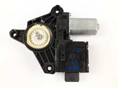 left-rear-window-motor-alfa-romeo-giulia-952_-2015-31638945 main image