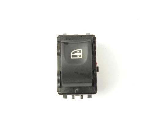 Used Right front window switch Right front window switch RENAULT MEGANE III Hatchback (BZ0/1_, B3_) 1.2 TCe (BZ16, BZ28) (132 hp) 17616488 17616488