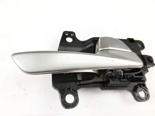Used Front right interior door handle Front right interior door handle 30383980 30383980