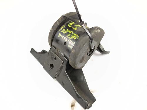 Used Engine mount Engine mount MITSUBISHI LANCER VIII (CY_A, CZ_A) EVO X (CZ4A) (295 hp) 28541638 28541638
