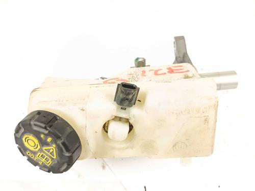 Brake master cylinder DACIA DUSTER (HS_) 1.2 TCe 125 4x4 | BP29125653M77 - Image 2