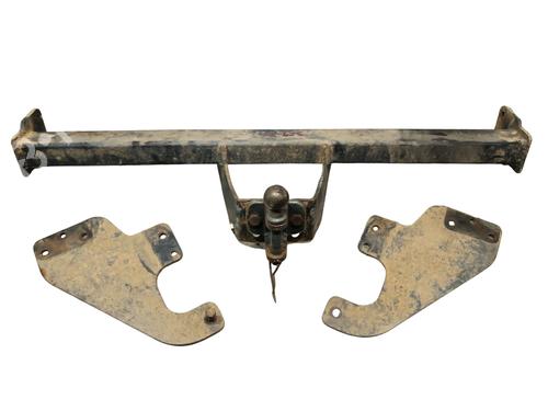 Used Tow ball/Mechanism TOYOTA HILUX VII Pickup (_N1_, _N2_, _N3_) 2.5 D-4D 4WD (KUN25_, KUN25R) (120 hp) 29123839