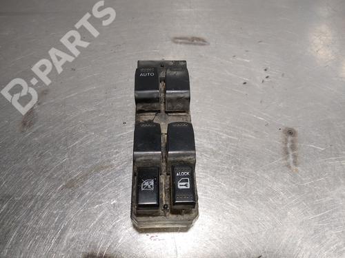 Used Left front window switch SUZUKI GRAND VITARA II (JT, TE, TD) 1.9 DDiS (JB419WD, JB419XD) (129 hp) 9983768