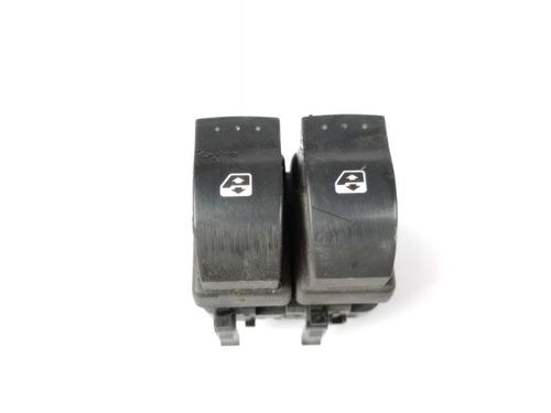 Used Left front window switch Left front window switch RENAULT MASTER III Van (FV) 2.3 dCi 125 FWD (FV0C, FV0D, FV0G, FV0H, FV0J, FV0K,... (125 hp) 19939895 19939895