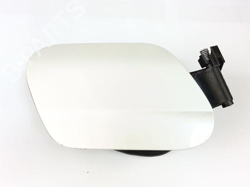 fuel-flap-bmw-1-f40-2019-34694152 main image