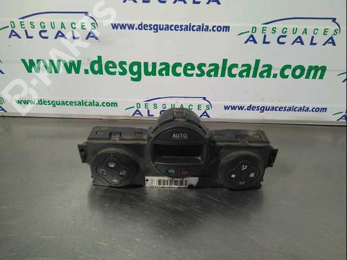 AC Styreenhet / Manøvreringsenhet RENAULT MEGANE II Saloon (LM0/1_) [2003-2025]  9989841