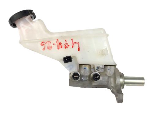 Used Brake master cylinder Brake master cylinder HYUNDAI BAYON (BC3) 1.0 T-GDI (101 hp) 40110073 40110073