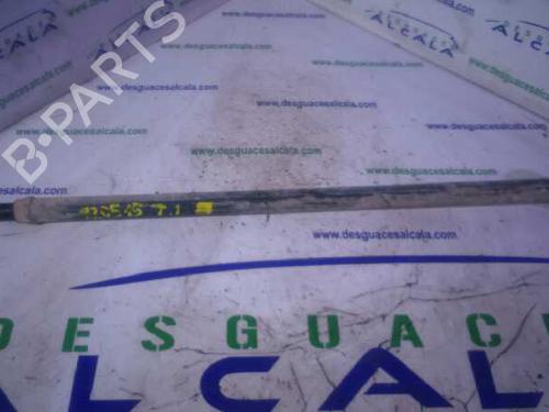 Used Left rear suspension arm LAND ROVER DEFENDER Station Wagon (L316) [1990-2016]  14352282