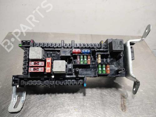 Used Fuse box Fuse box MERCEDES-BENZ E-CLASS (W212) E 220 CDI / BlueTEC (212.001, 212.002) (170 hp) 10152366 10152366