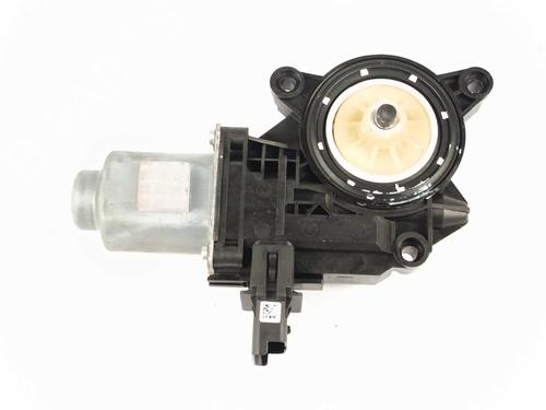 Used Right rear window motor Right rear window motor 33469801 33469801