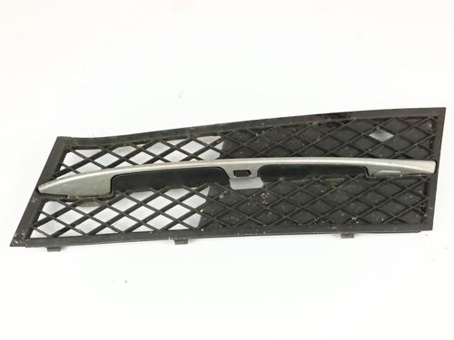 Used Grille BMW 5 (F10) 520 d (184 hp) 26573185