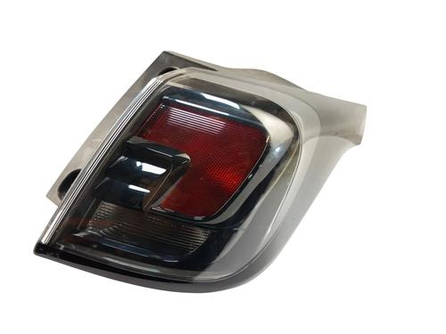Used Right taillight OPEL CROSSLAND X / CROSSLAND (P17, P2QO) 1.5 (75) (110 hp) 31345895