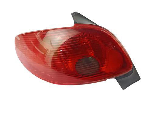 Venstre baglygte Venstre baglygte PEUGEOT 206 Hatchback (2A/C) 2.0 HDI 90 (90 hp) 33038630 33038630
