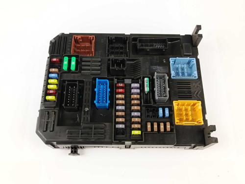 Used Fuse box Fuse box PEUGEOT 208 II (UB_, UP_, UW_, UJ_) [2019-2026] 34441114 34441114