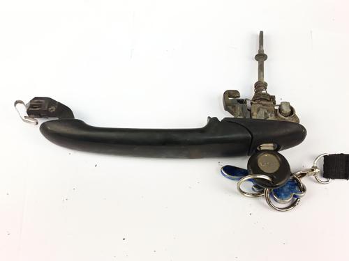 Poignée extérieure avant gauche SEAT INCA (6K9) 1.9 D (64 hp) 31838157