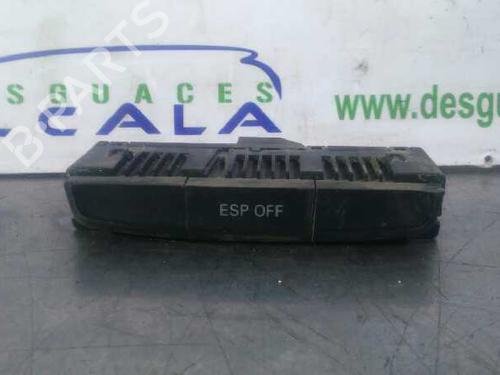Used Switch Switch AUDI A4 B8 (8K2) 2.0 TDI 16V (140 hp) 14352818 14352818
