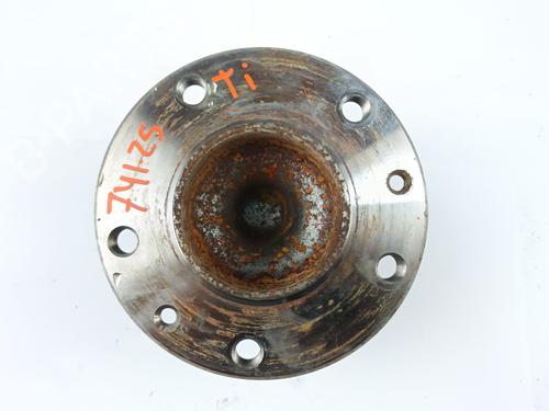 Used Left rear steering knuckle NISSAN JUKE (F16_) 1.0 (114 hp) 30770356