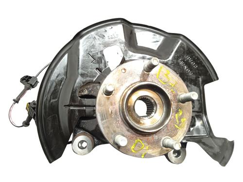 Used Left front steering knuckle MAZDA 3 Saloon (BM_, BN_) 1.5 D (BMLFP, BMLFS) (105 hp) 29260831