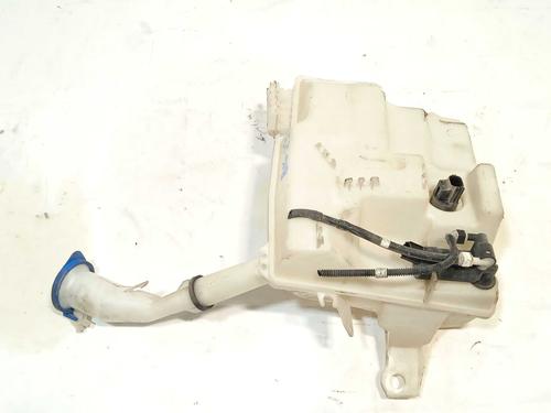 windscreen-washer-tank-ford-focus-iv-hn-10-ecoboost-bv6117b613ca-2018-16704237 main image