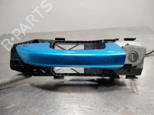 front-left-exterior-door-handle-vw-scirocco-iii-137-138-20-r-1k8837205f-con-bombin-2-pines-2008-2009-2010-2011-2012-2013-2014-2015-2016-2017-9981411 main image