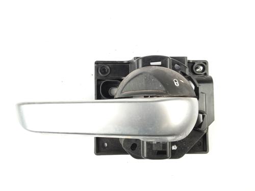 Used Front left interior door handle FIAT 500X (334_) 1.6 D Multijet (334AXA1B, 334AXA11) (120 hp) 16967933