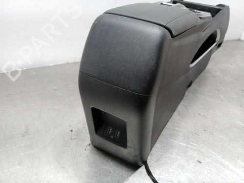 Armrest / Center console HYUNDAI TUCSON (NX4E, NX4A) 1.6 T-GDI Plug-in-Hybrid HTRAC | BP29126122I20 - Image 4