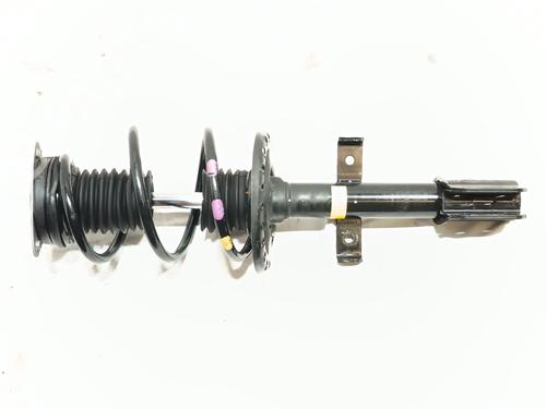 Used Right front shock absorber RENAULT CAPTUR I (J5_, H5_) 1.5 dCi 90 (J5N4, J5M5, J5MW, J5M6, J5AL, J5AJ) (90 hp) 28624069