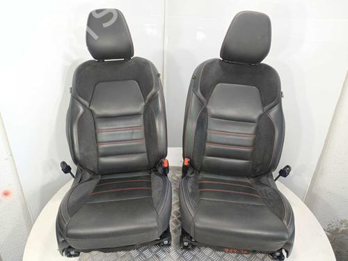 Used Seats set Seats set RENAULT ARKANA I (LCM_, LDN_) 1.6 E-TECH 145 (LDMU) (143 hp) 40038831 40038831
