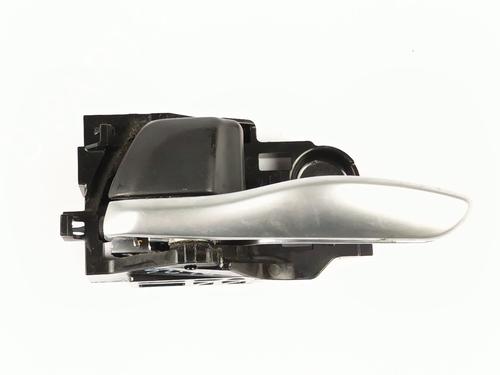 Used Rear left interior door handle Rear left interior door handle TOYOTA C-HR (_X1_) 1.8 Hybrid (ZYX10_, ZYX11_) (98 hp) 34137768 34137768