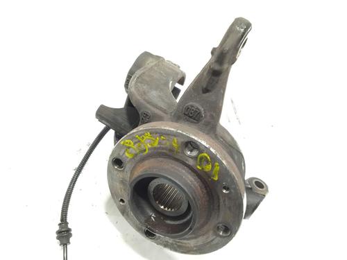 Used Left front steering knuckle Left front steering knuckle PEUGEOT 2008 I (CU_) 1.6 HDi (92 hp) 26556715 26556715