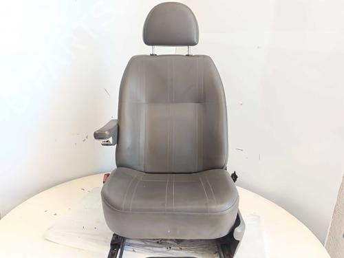 Used Left front seat Left front seat FORD TRANSIT Platform/Chassis (FM_ _, FN_ _) 2.0 DI (F_E_, F_F_) (100 hp) 34544857 34544857